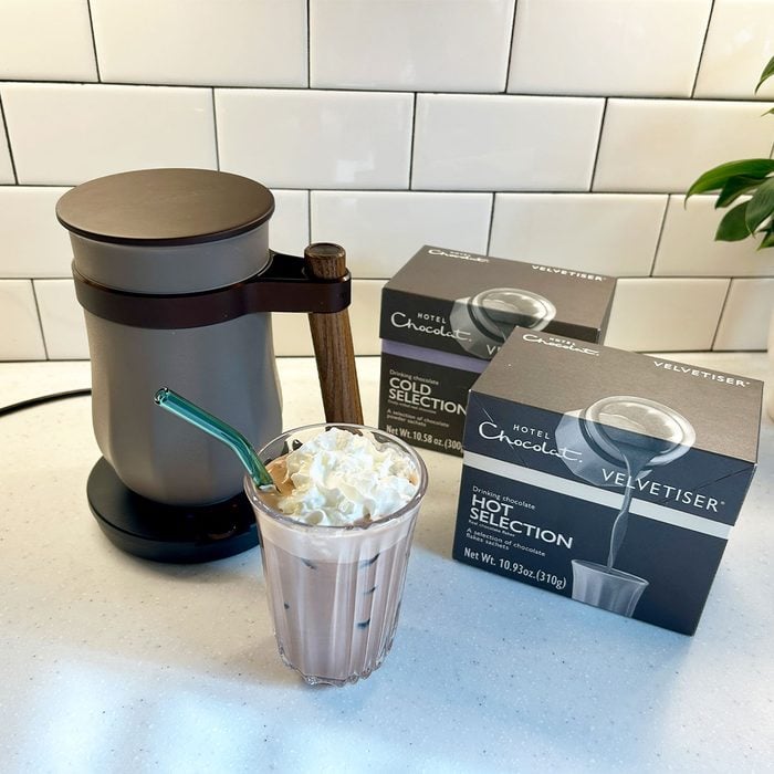 Chocolate System Worth It Hotel Chocolat Velvetiser 01a