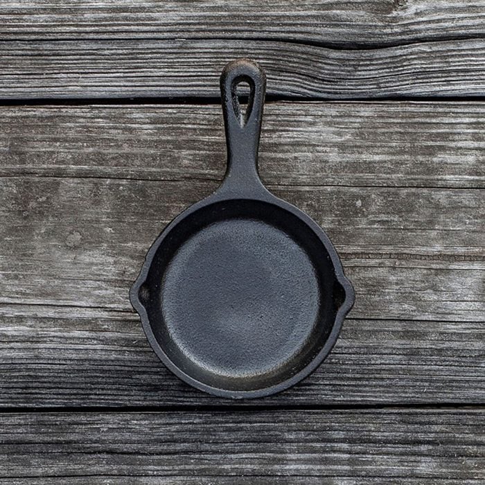 Guide To Ina Gartens Recommended Products Lodge Cast Iron Skillet Via Lodgecastiron.com