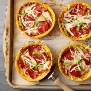 Spaghetti Squash Pizzas Exps Tohd25 281453 Sarahtramonte 6